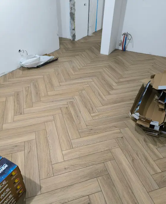 Pokládka podlahy z naší realizace – ukázka 10