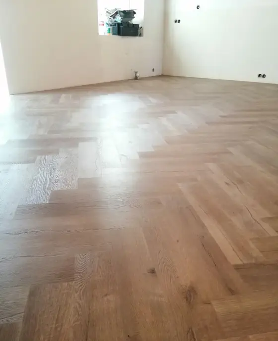 Pokládka podlahy z naší realizace – ukázka 25