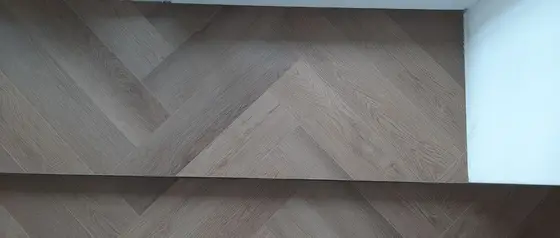 Pokládka podlahy z naší realizace – ukázka 56