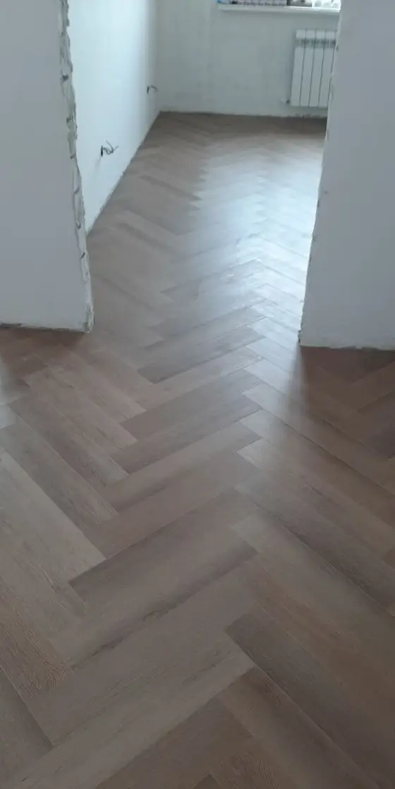 Pokládka podlahy z naší realizace – ukázka 57