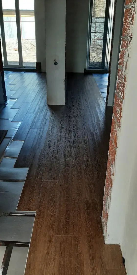Pokládka podlahy z naší realizace – ukázka 67