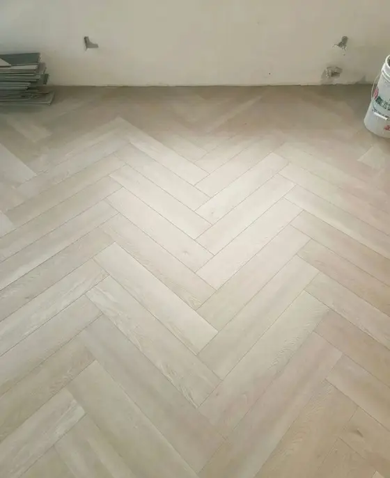 Pokládka podlahy z naší realizace – ukázka 144