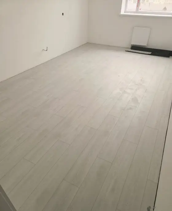 Pokládka podlahy z naší realizace – ukázka 151