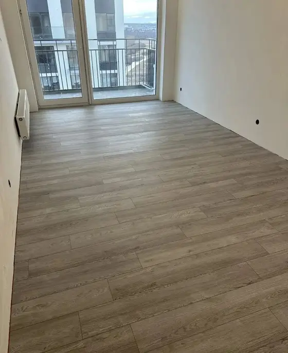 Pokládka podlahy z naší realizace – ukázka 176