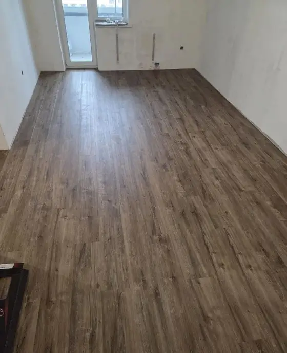 Pokládka podlahy z naší realizace – ukázka 177